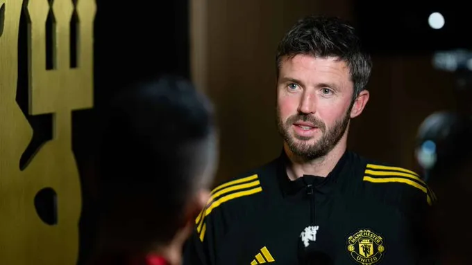 半岛体育APP-曼联纽卡交锋时双方均由本土主帅执教，上次还是1985年