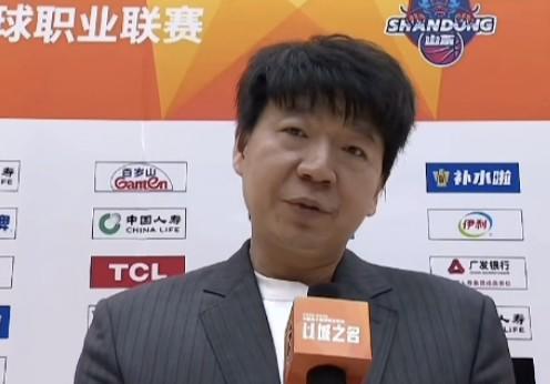 半岛体育APP-邱彪：今晚的三分出手太少我不太满意，大家还是要敢于投篮